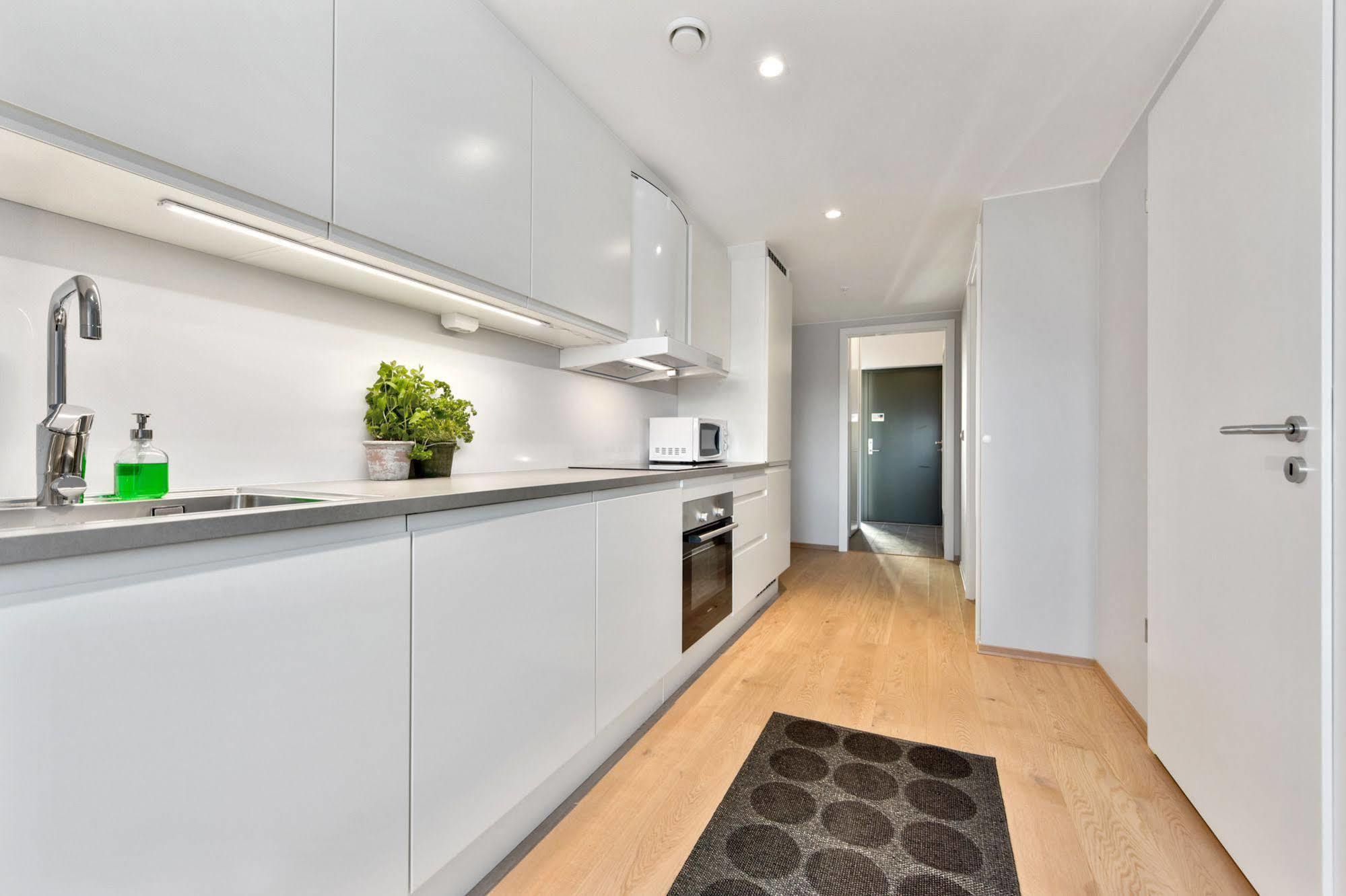 Forenom Serviced Apartments Oslo Majorstuen Esterno foto