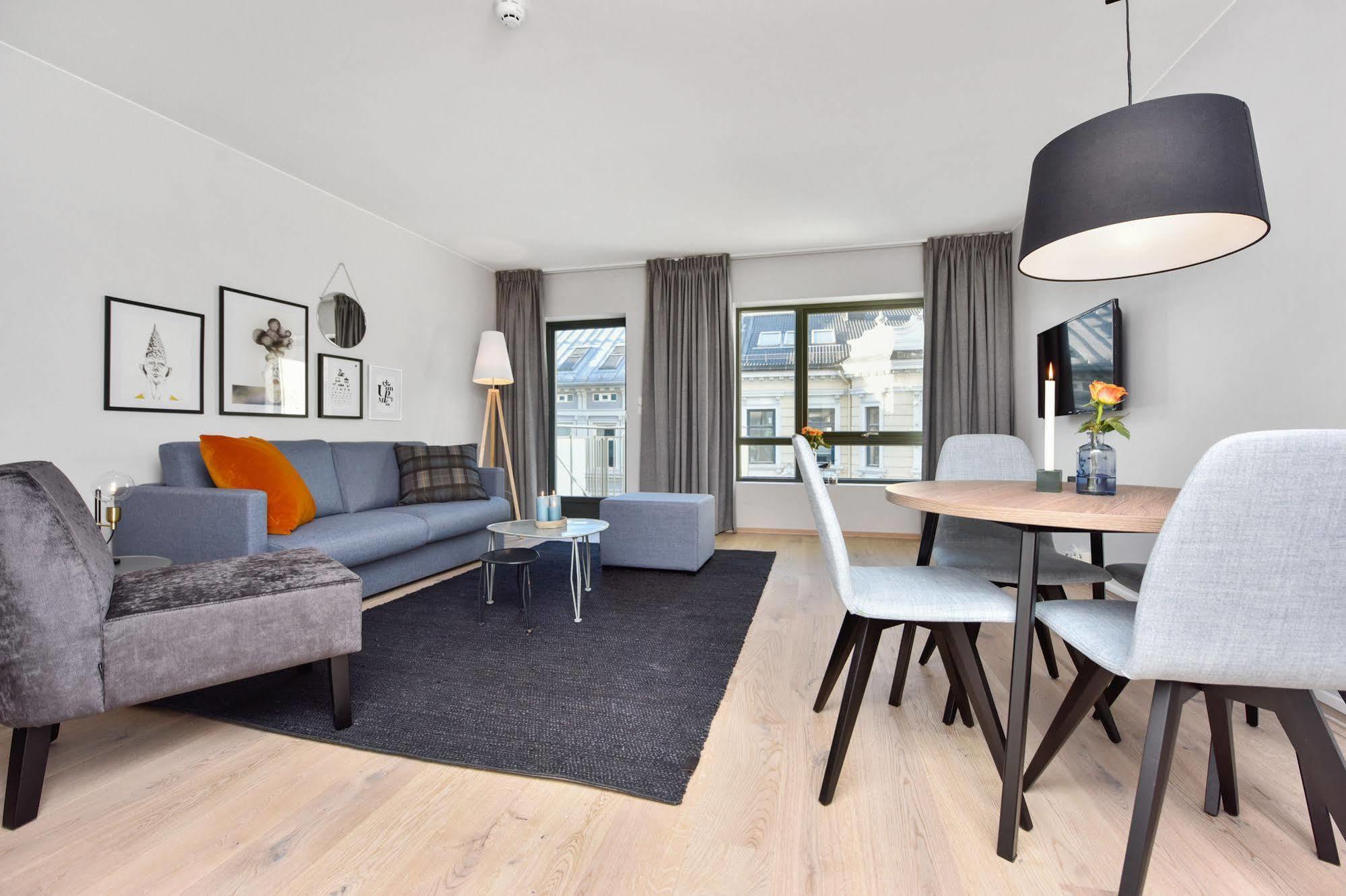 Forenom Serviced Apartments Oslo Majorstuen Esterno foto